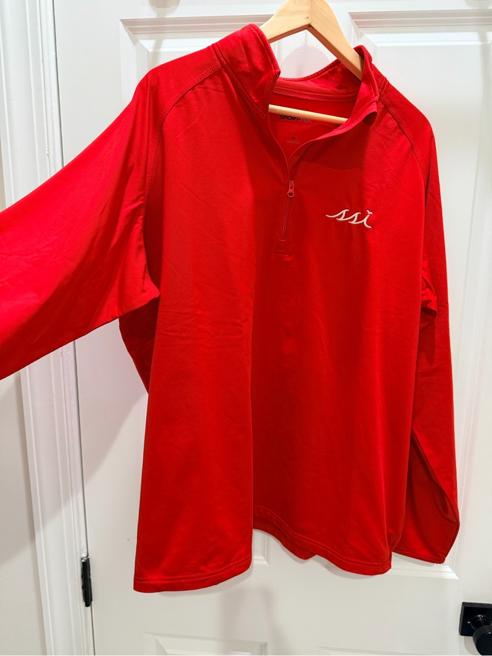 Men’s XL Red St.Simons Island performance quarter zip pullover
